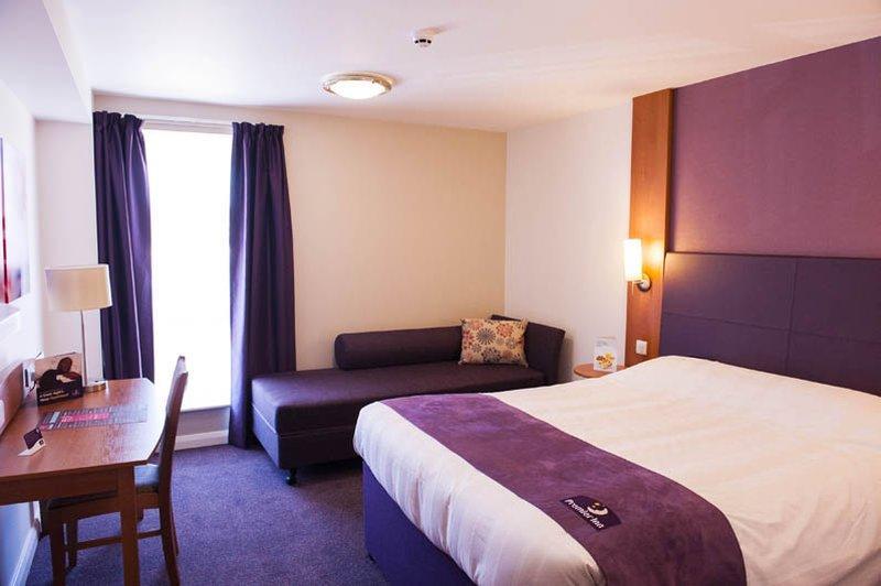 Premier Inn Premier Inn Веймут Екстер'єр фото